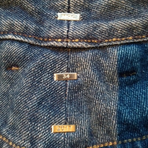 Jeans - Picture 3 of 6